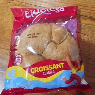 Croassane De Jamón Y Queso Vegetal Y Huevo