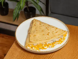 Млинець з сирами