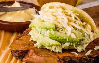 Arepa De Reina Pepiada