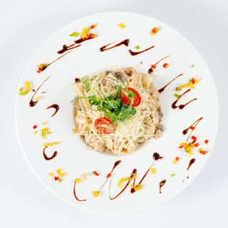 Фетучини с семгой