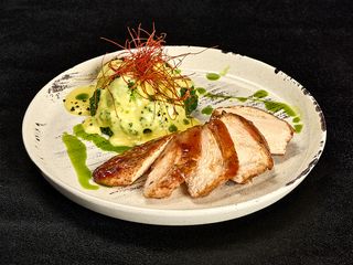 Куряча грудка з броколі (200/150/50g)