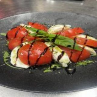 Caprese búfala