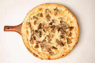 Пицца грибная