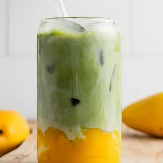 Iced Mango Matcha (12 oz.)