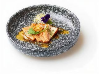 325.Tataki Salmón(4uds)