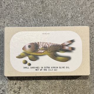 Małe sardynki w oliwie z oliwek 