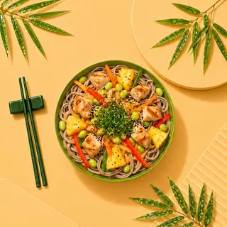 Wok Soba Pui Sos Cremos Stridi