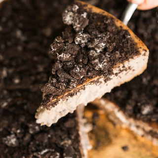 Cheesecake Oreo con chocolate blanco