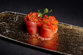 70. Gunkan Giò spicy tonno
