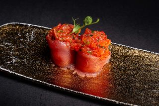 70. Gunkan Giò spicy tonno