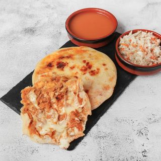 Chicharrón con Queso