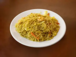 Fideos con Gambas