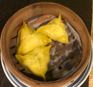 16b.Ravioli gialli di pollo brasati 3pz