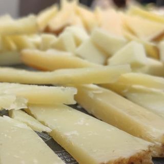Queso Manchego Puro De Oveja  (media ración)