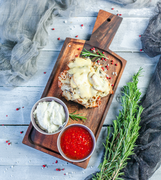 Fileu de pui copt cu ciuperci