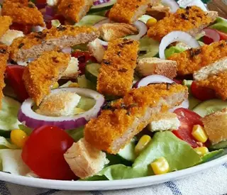 Insalata di pollo