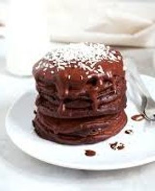Pancake al cacao, cioccolato e cocco