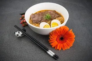 P6 Ramen con manzo