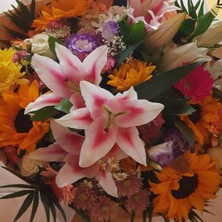 Ramo Grande Variado, Lilium, Margarita, Astromelia, Gerbera