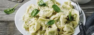 Pasta Panzotti Rellena De Ricotta