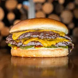 CHEESE BURGER