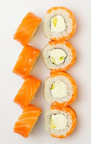 Ролл "Филадельфия" с авокадо