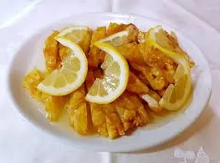 Pollo con salsa de limón