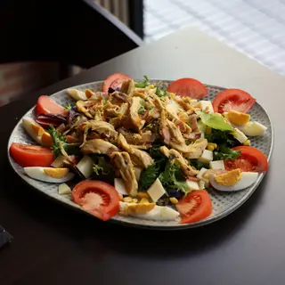 Ensalada De Pollo
