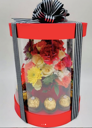 Round Pvc & Chocolates Flower Box