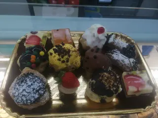 Cabarét Di Dolci 