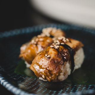 Unagi jegulja nigiri