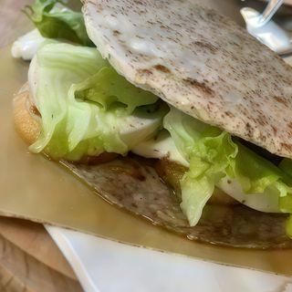 Insalata, pomodoro e mozzarella