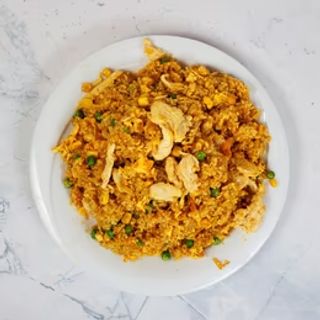  Nasi s piletinom i curryjem