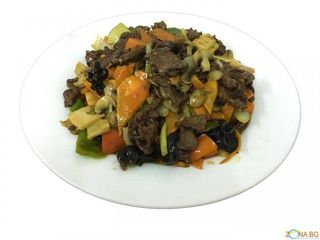 53. Телешко с печурки и гъби Муар (700г)