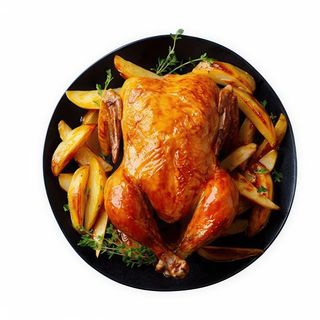 Pollo Entero Y Patatas