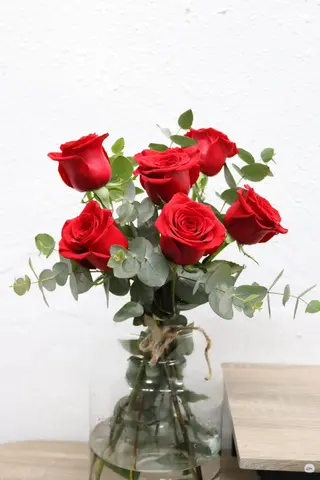 Media Docena Rosas Rojas