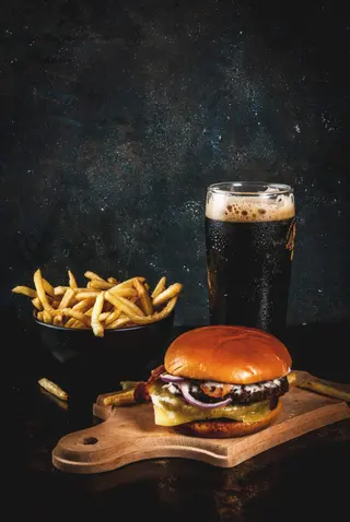Meniu Gourmet Burger + Racoritoare