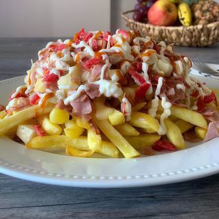 Papas locas con carne o pollo