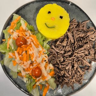 Телешко дърпано с картофено пюре