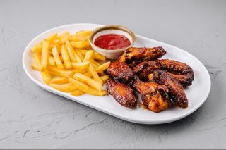 Menú alitas de pollo (5 uds.)