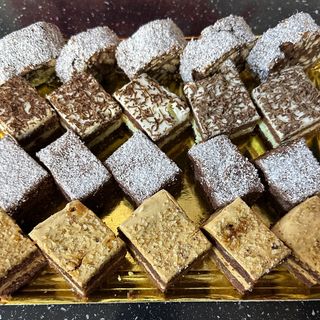 Platou prajituri de post