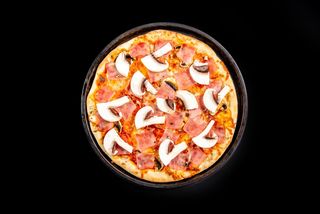 Pizza Prosciutto e Funghi