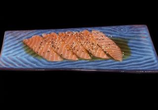 144 Carpaccio sake - 6 pezzi