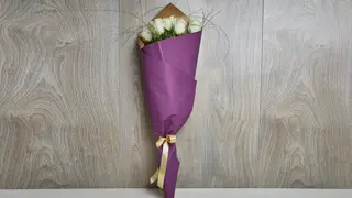 Buket sa pet ruža