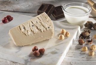 Nocciola ripiena