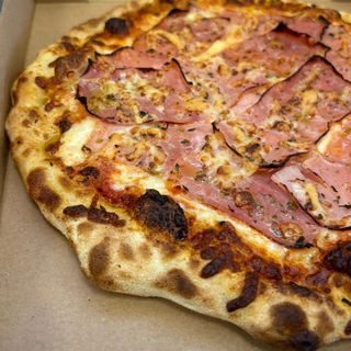 Pizza Prosciutto Pequeña