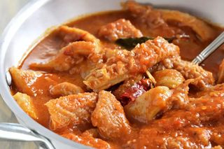 Шкембе в доматен сос и чесън (250г)