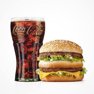 Menù 240 g cheeseburger con bevanda