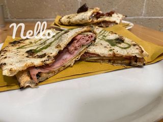 Schiacciata emiliana