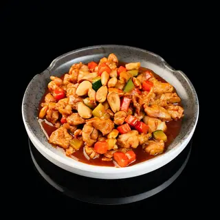 Pollo con almendras